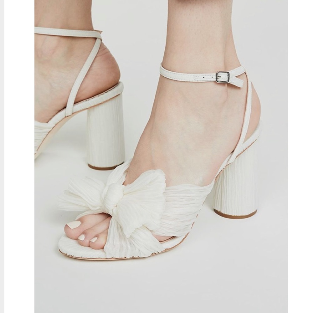 Loeffler Randall Cameilla bow heel - Pearl. Size 9